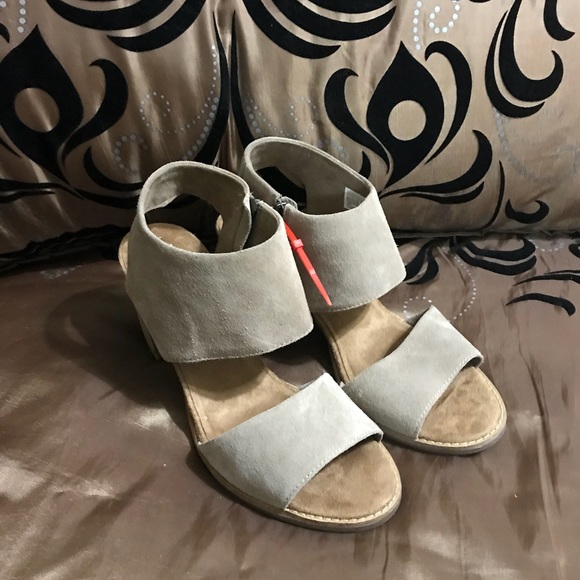 toms majorca desert taupe
